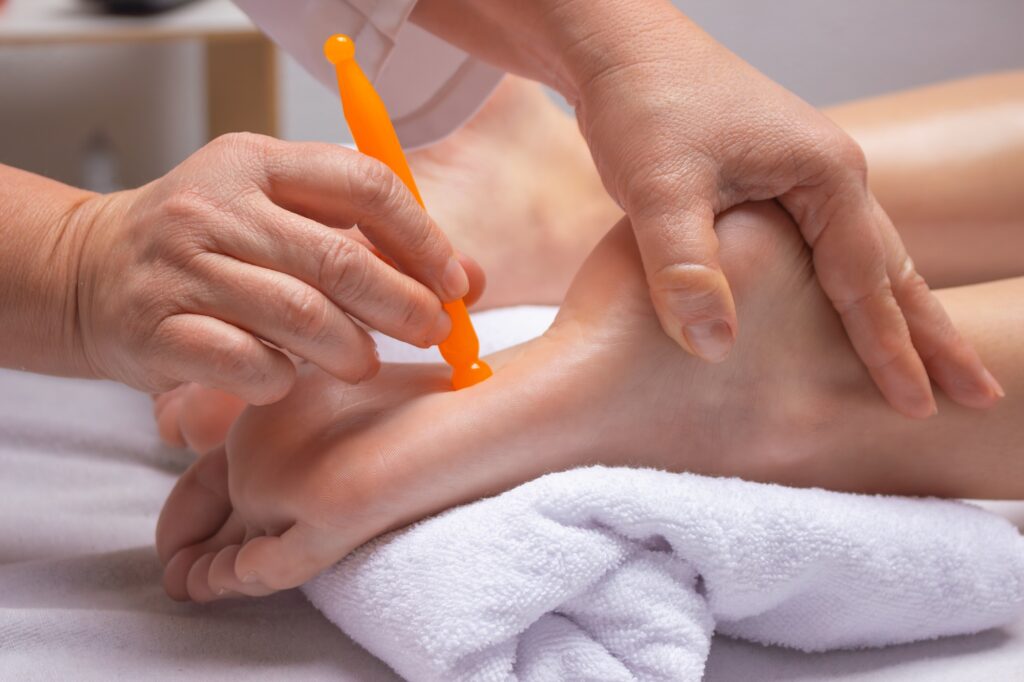 Acupressure in the foot
